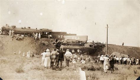 Out of the past: Train wreck east of Williams 1926 | Williams-Grand Canyon News | Williams-Grand ...