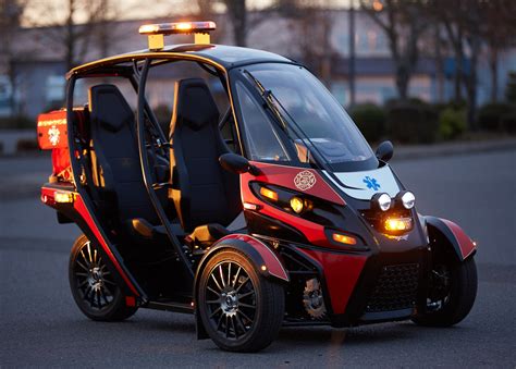 American firefighters will test a three-wheeled electric car Arcimoto Rapid Responder | Small ...