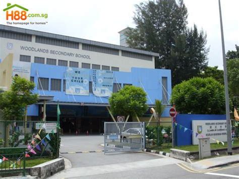 Main View of Woodlands Secondary School Building Image, Singapore