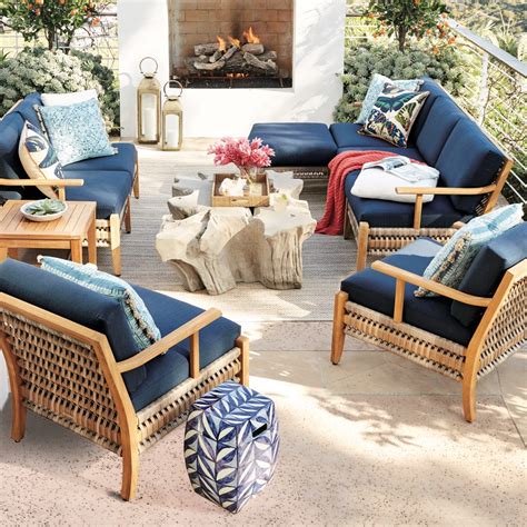 How to Create Your Outdoor Living Room - Home + Style