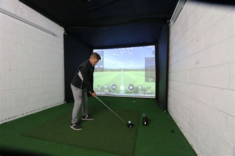 Best Home Golf Simulator Enclosure | Golf Simulator | Golf Swing Systems UK