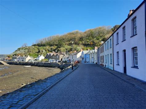 FISHGUARD LOWER TOWN HARBOUR: Tutto quello che c'è da sapere