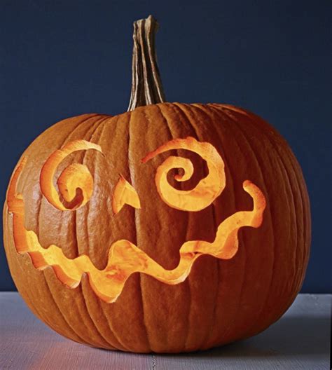 20+ Funny Simple Pumpkin Carvings