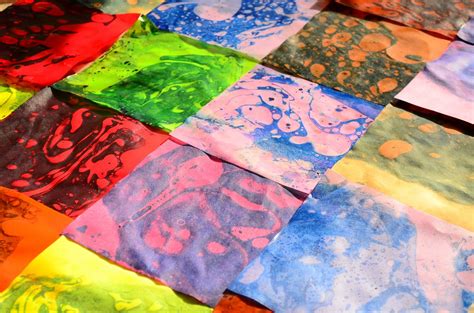 Practical Mom: Marbling Paper