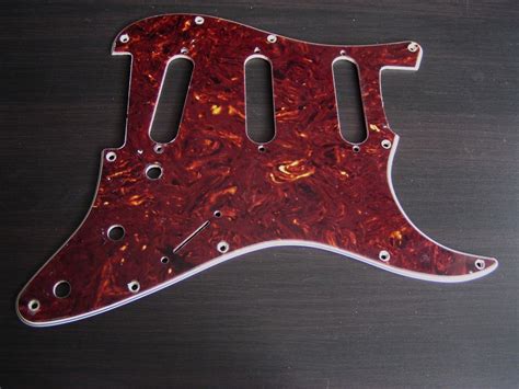 Fender Pickguard Stratocaster image (#202999) - Audiofanzine