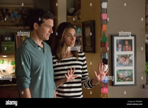 Still of Jason Bateman and Amanda Peet in Identity Thief Stock Photo ...