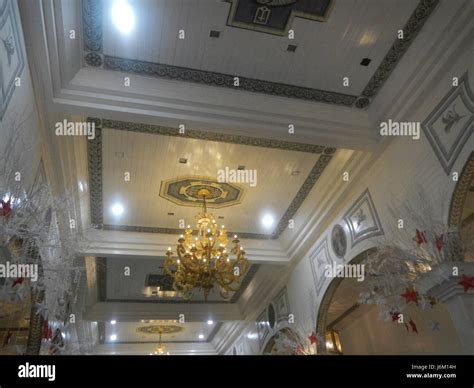 09488 2016 Restored Interior of the Barasoain Church 23 Stock Photo - Alamy