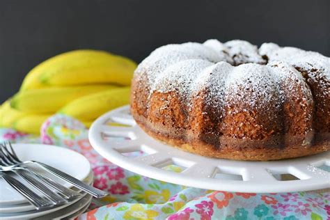 Pineapple Banana Cake • FoodnService