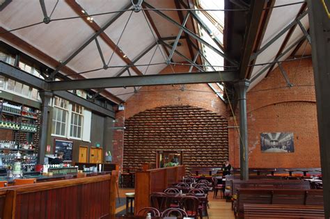 13 Unique Pubs In Dublin To Grab A Drink