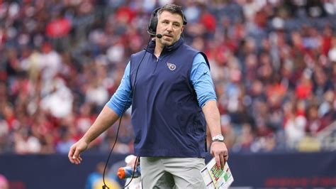 Tennessee Titans fire head coach Mike Vrabel