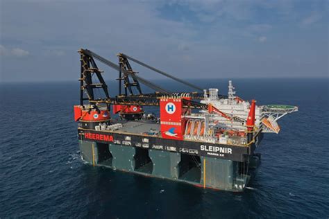 Rotterdam Welcoming World's Largest Semi-Submersible Crane Vessel | Maritime | News