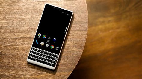 Blackberry Key 2 review: Strictly for keyboard die-hards - CNET