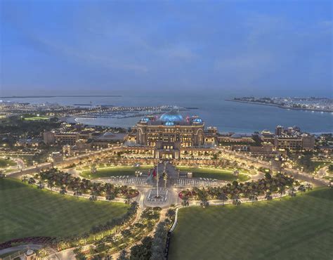 Emirates Palace Mandarin Oriental, Abu Dhabi | Fine Hotels + Resorts ...