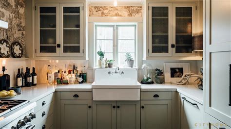 Paint Colors for Small Kitchens: Pictures & Ideas From HGTV | HGTV