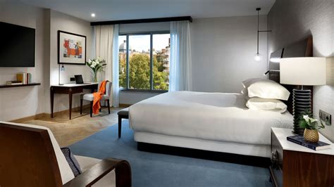 Upscale Hotel Near Museo Sorolla | Hyatt Regency Hesperia Madrid