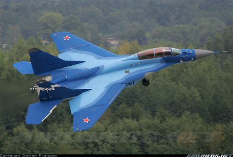 Mikoyan-Gurevich MiG-29K (9-41) - Russia - Air Force | Aviation Photo #1286544 | Airliners.net