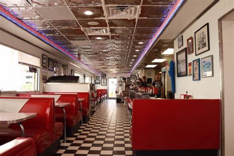 STARLITE DINER - 278 Photos & 386 Reviews - 401 N Atlantic Ave, Daytona ...