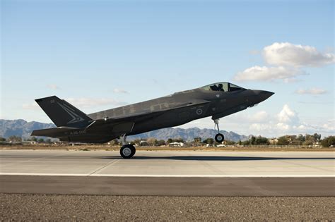 Australian F-35 lands at new home > U.S. Air Force > Article Display