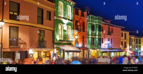 barrio humedo nightlife, in leon downtown at castilla spain Stock Photo ...