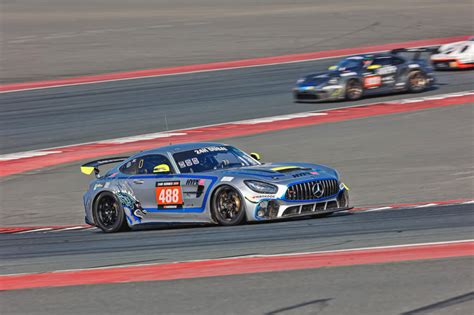 24h Dubai: Dragon Racing zieht Mercedes-AMG GT4 zurück - gt-place.com