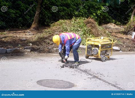 Shenzhen, China: Highway Construction Editorial Stock Image - Image of ...