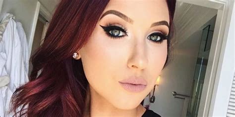 This Super-Popular Beauty YouTuber Is FINALLY Releasing Her Own Makeup Line