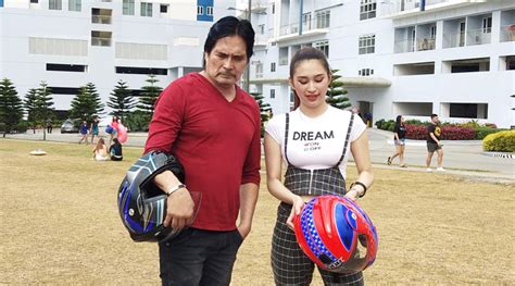 Roi Vinzon in the Eyes of His Daughter Lala | Modern Parenting