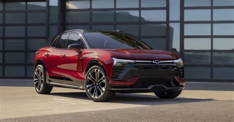 $45K+ Chevy Blazer EV churns out 320 miles of range or SS performance