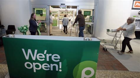 New Publix in Ormond Beach opens to cheers, waiting line