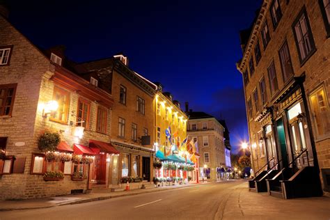 Nightlife in Quebec City: Best Bars, Clubs & More