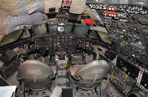 De Havilland Comet Cockpit