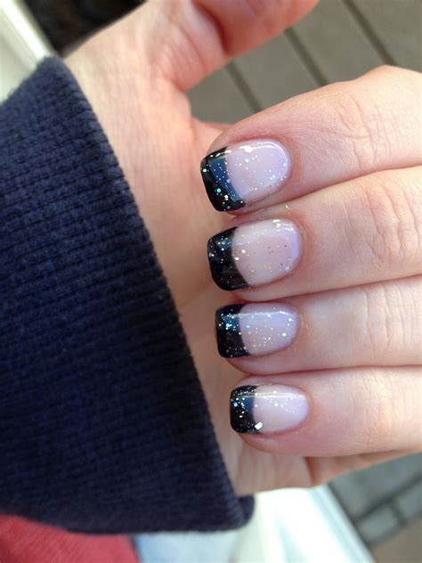 French tip manicure Black with a little sparkle. Silver Tip Nails, Black Sparkle Nails, Black ...