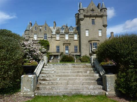 Lochinch Castle | Home to the Earl and Countess of Stair. It… | Flickr