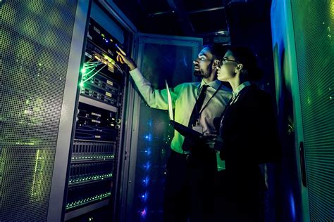 Most data center workers happy with their jobs despite heavy demands | Network World