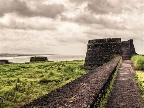 10 Famous Historical Monuments of Kerala - Kerala Backwaters Blog