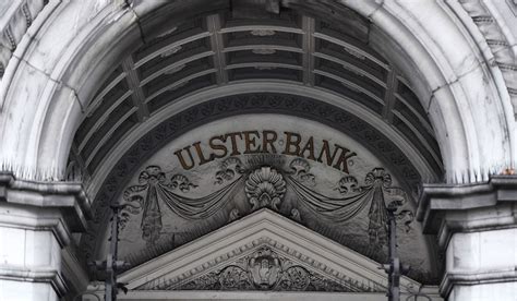 Up to 2,800 Ulster Bank jobs lost as Taoiseach's states Gov will protect workers - Extra.ie