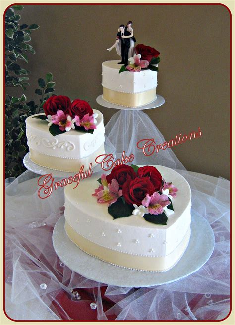 Elegant Heart Shaped Wedding Cake | Grace Tari | Flickr