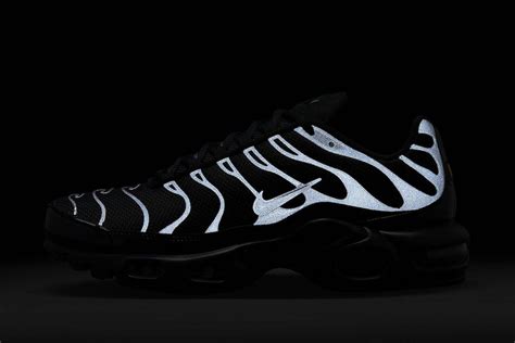 The Nike Air Max Plus ‘Triple Black’ Gets Reflective - Sneaker Freaker