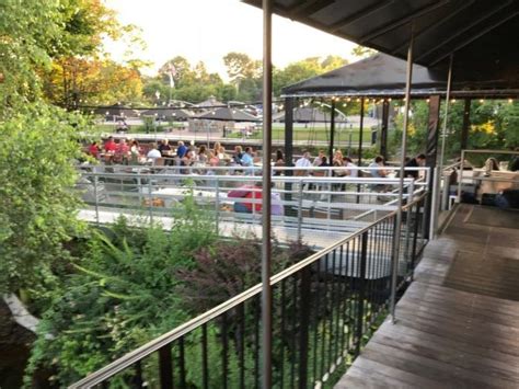 8 Outdoor Restaurants In Rhode Island You’ll Want To Visit Before Summer’s End | Outdoor ...