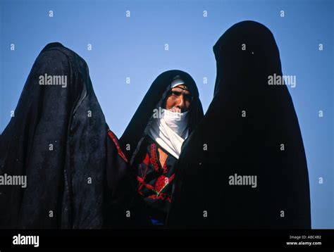 Bedouin women, Bethsheba, Negev, Israel Stock Photo - Alamy