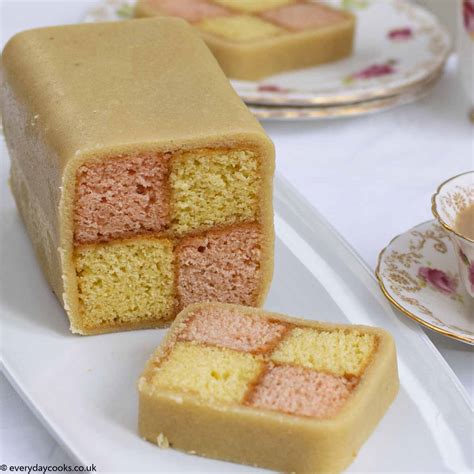 Easy Battenberg Cake | Everyday Cooks