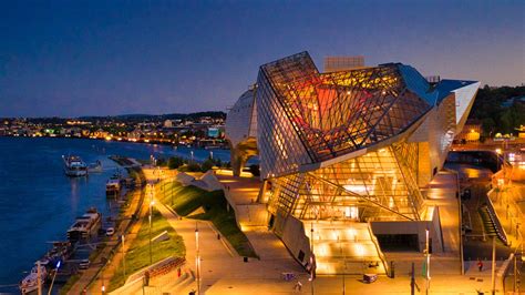 Lyon: Musée des Confluences | Dronestagram