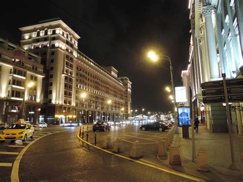 Kostenloses Foto zum Thema: moskau, nachtstadt, stadt in der nacht