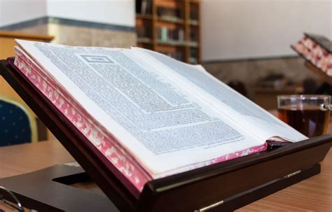 The Talmud as a Medical Textbook » Mosaic