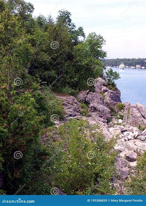 Rock Formations in Tobermory, Ontario Stock Image - Image of getaway ...