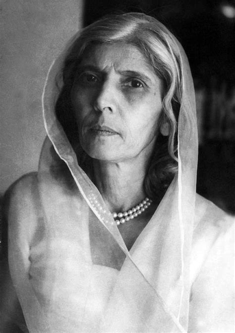 Fatima Jinnah - The Mother of the Nation - Economy.pk