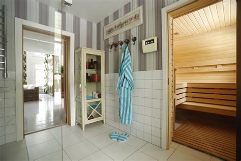 5 Useful Home Sauna Design Tips | Custom Home Group