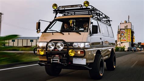 Mitsubishi Delica Turbo Diesel 4x4 Might Be the Best JDM Overland Van