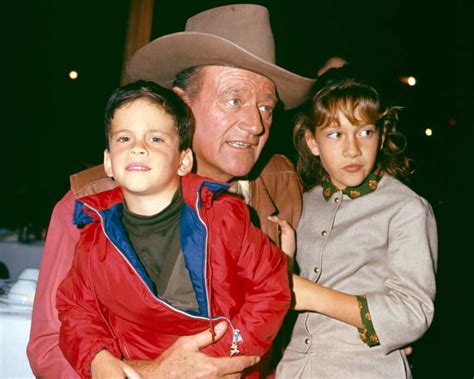 John Wayne children: Who are the descendants of the legendary actor ...