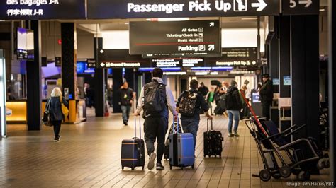 Passenger traffic at Pittsburgh International Airport continues to rise - Pittsburgh Business Times